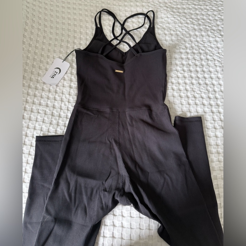 10. Zyia Jumpsuit - Picture 3 of 4